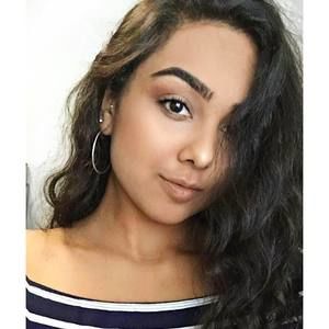 Meet your Posher, Shwetha